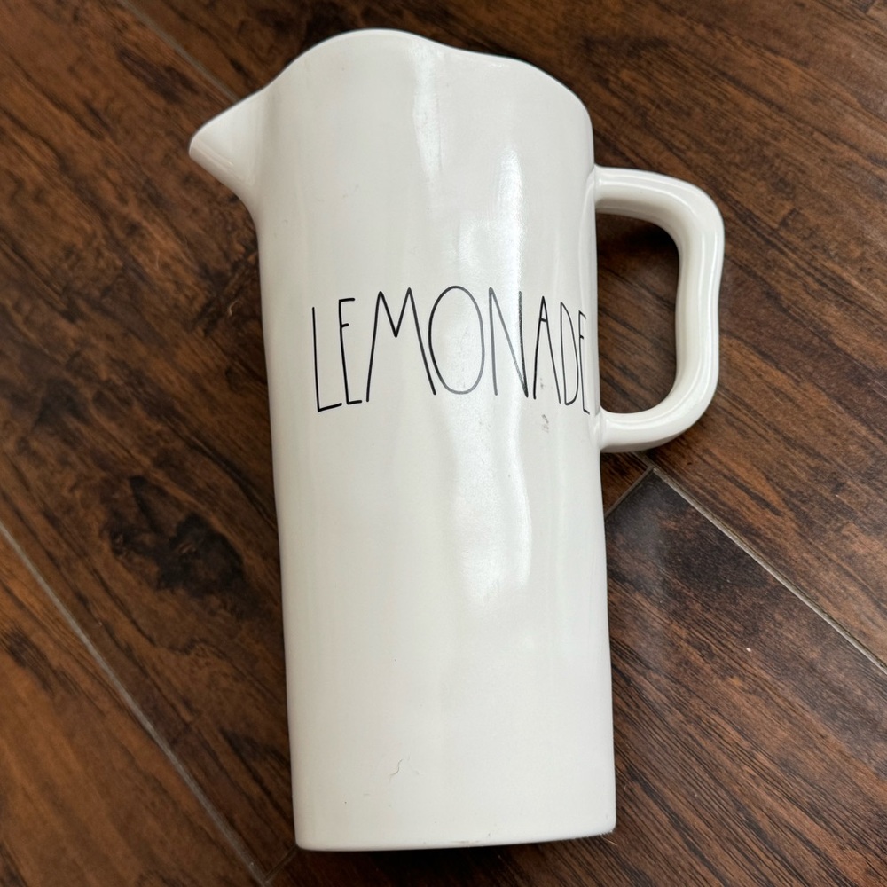 Rae Dunn lemonade pitcher